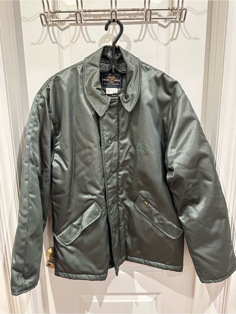 Vintage Alpha Industries USA Made Military Jacket Large NWOT